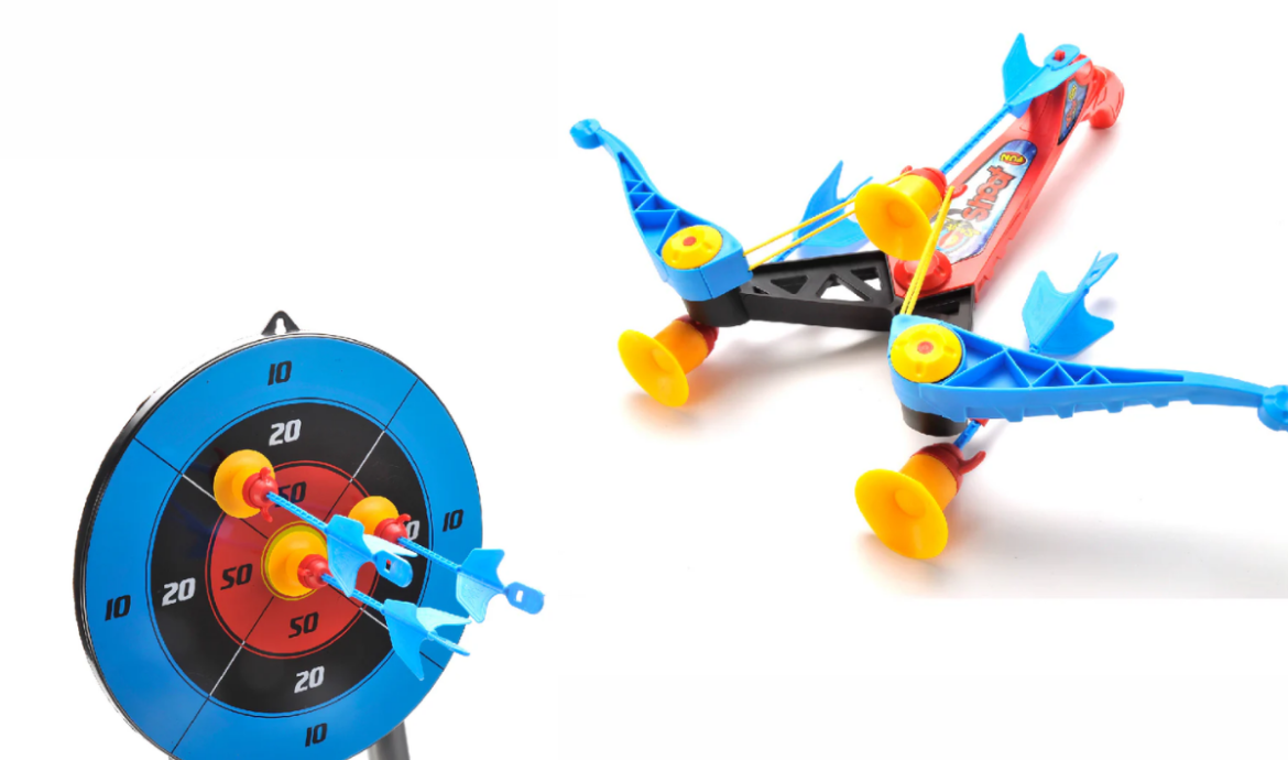 do-choi-ban-no-cho-be-3-tuoi-ren-luyen-tap-trung